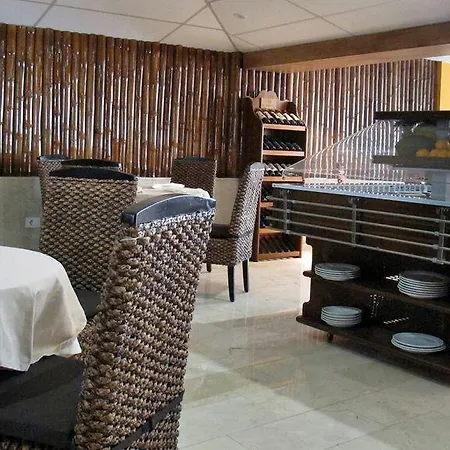 Rebecca Park Hotel