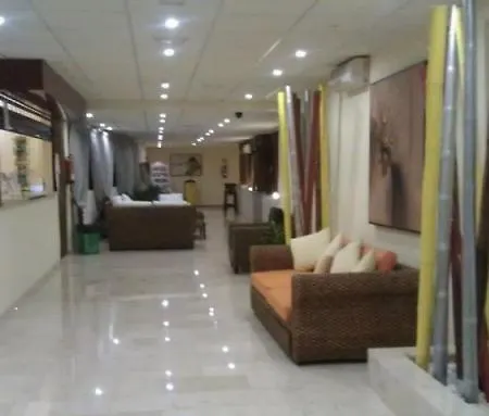 Rebecca Park فندق 2*