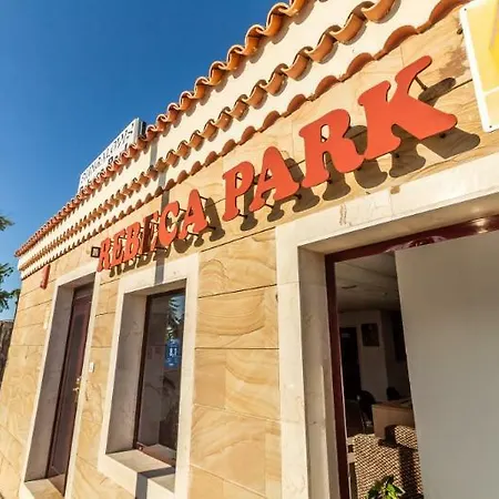 فندق Rebecca Park بلايا ديل إنغلز