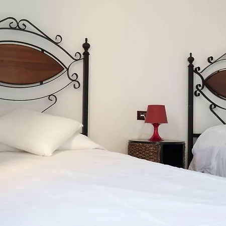 Rebecca Park بلايا ديل إنغلز